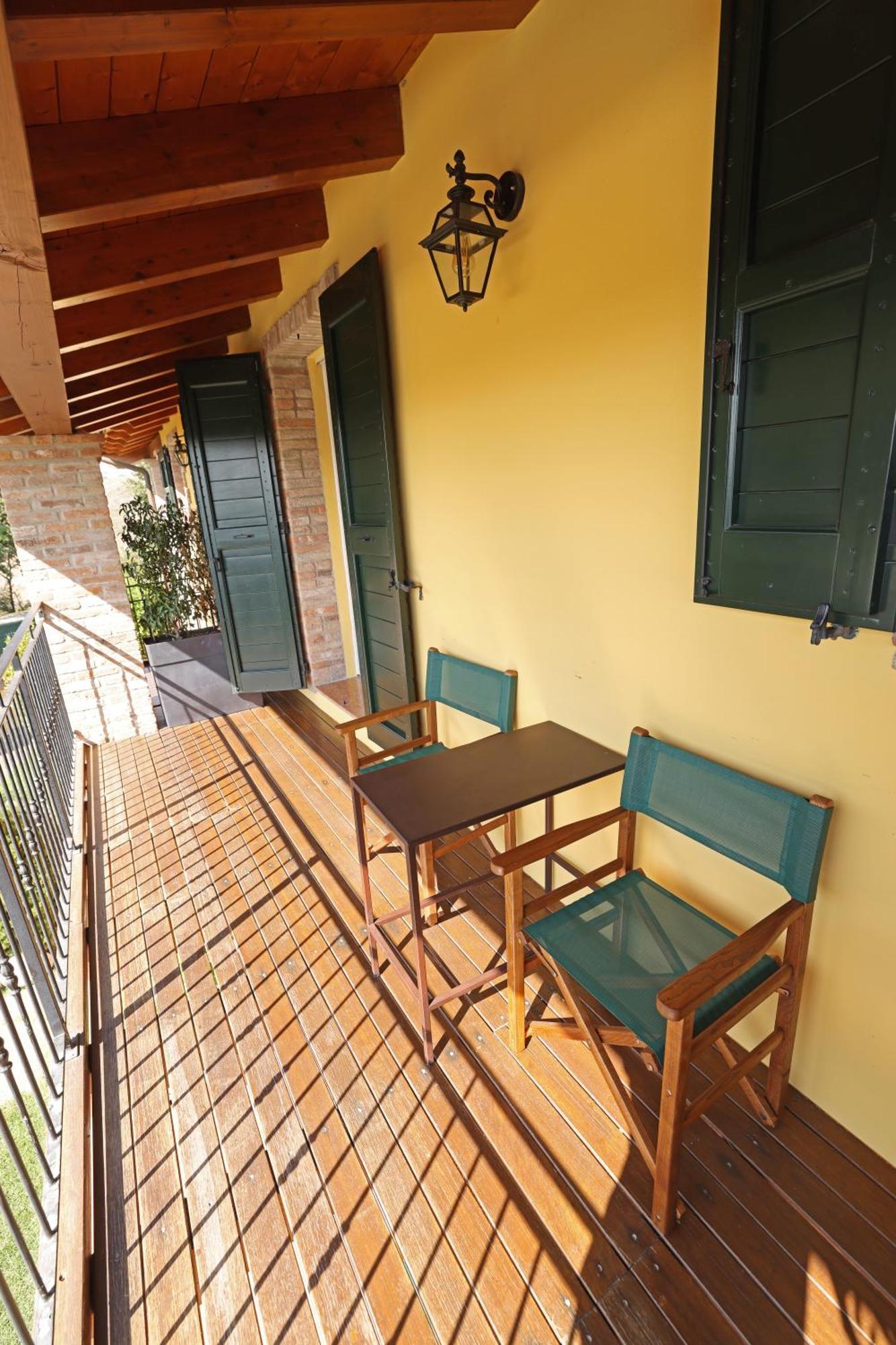 Agriturismo Acetaia Sereni Marano sul Panaro Bagian luar foto