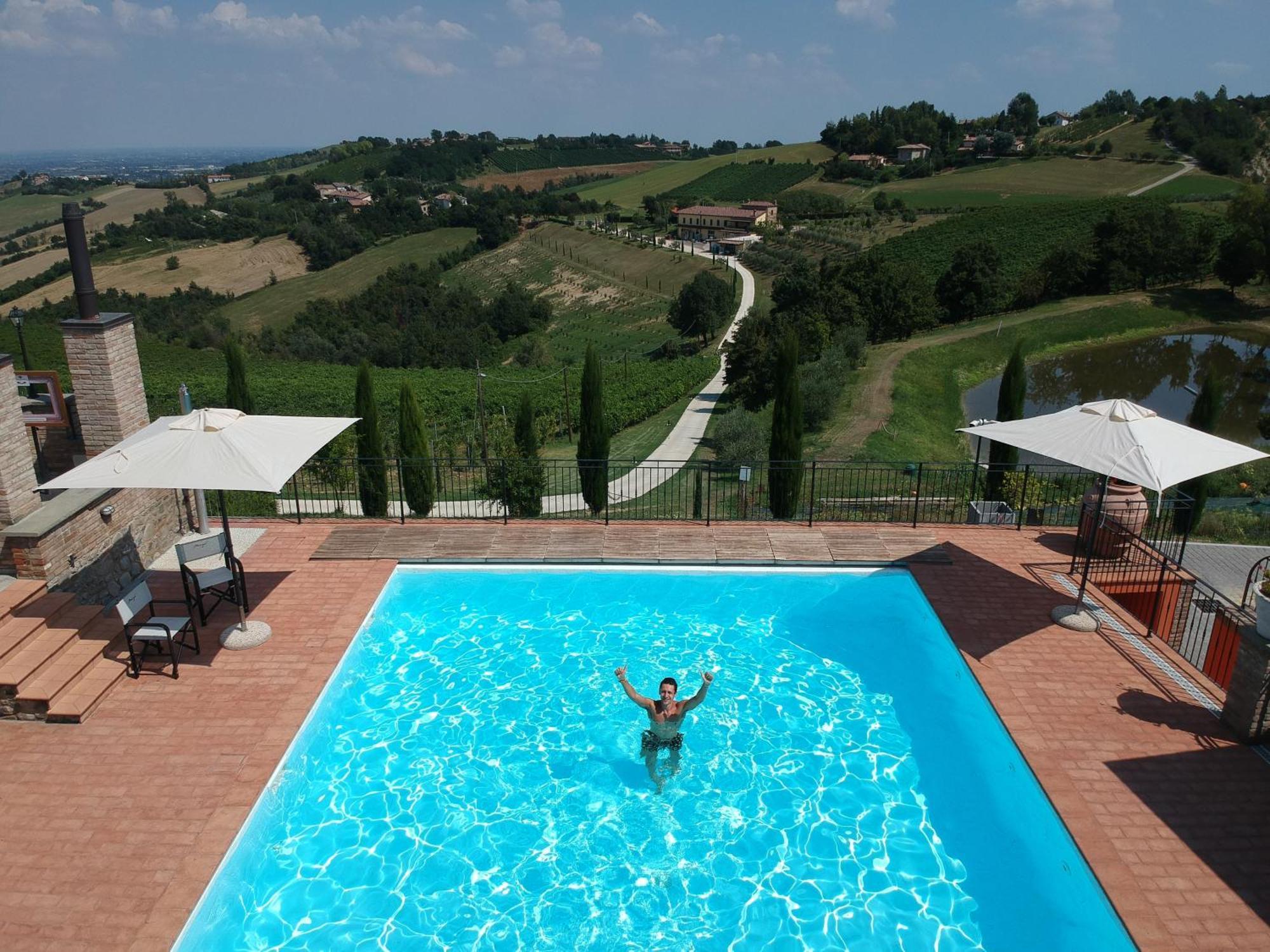 Agriturismo Acetaia Sereni Marano sul Panaro Bagian luar foto